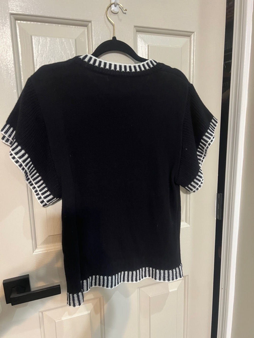 Miss Sparkling Black Short-Sleeve Knit Top with White Trim - Picture 6 of 8